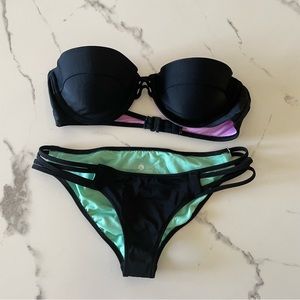Black strapless bikini
